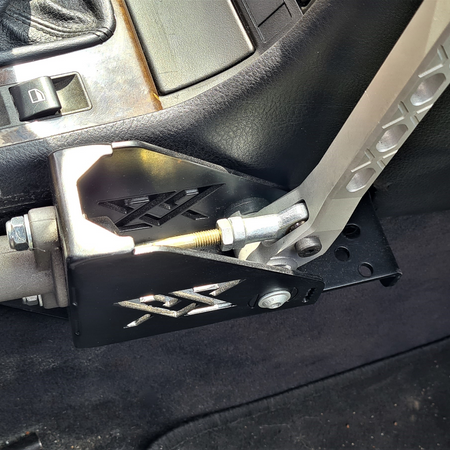 Handbrake Mounting Plate drilled BMW E46 Fluo